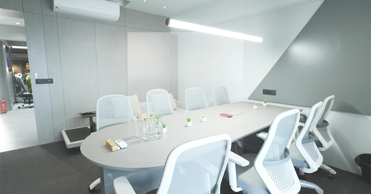 modern-co-working-space-meeting-room-surat